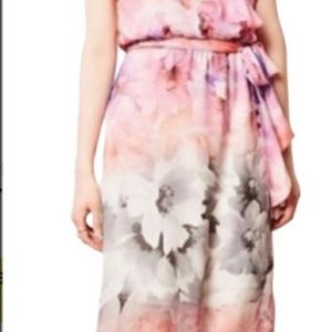 HD in Paris For Anthropology Floral Dress